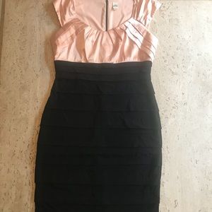 Super cute light pink/orange and black dress